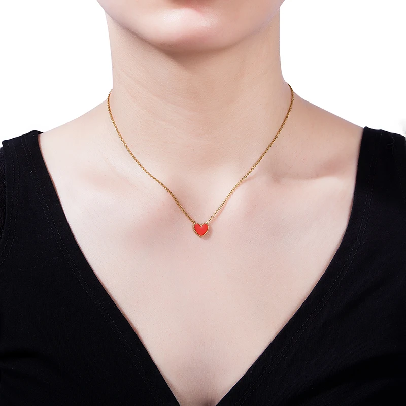 

New Lucky Stainless Steel Heart Necklace Pendant Sexy Clavicle Chain Japanese and Korean Elegant Jewelry Neckline Accessories