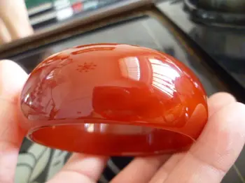 

Authentic pure natural agate red agate chalcedony Bracelet widened thickened send mother female ornaments