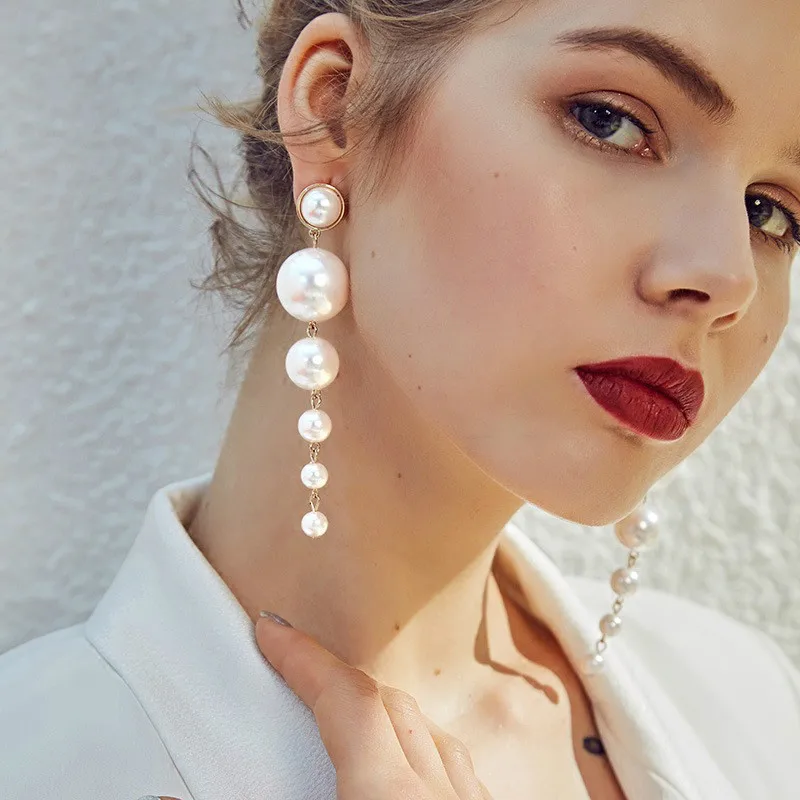 

Personality Simple Size Artificial Pearl Long Earrings Female Korean Wild Wild Atmospheric Earrings Fashion Accessories