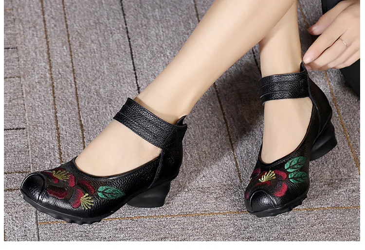 GKTINOO/Коллекция года; сезон весна-лето; обувь ручной работы из натуральной кожи в этническом стиле; женские туфли-лодочки на среднем каблуке с круглым носком на высоком каблуке