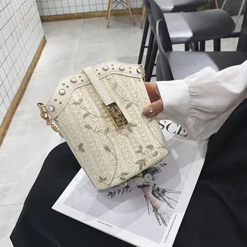 

Fashion Embroidered Bucket Shoulder Bag For Women Messenger Bags Ladies Retro Handbag Purse Chain Flap Bag Crossbody Bag