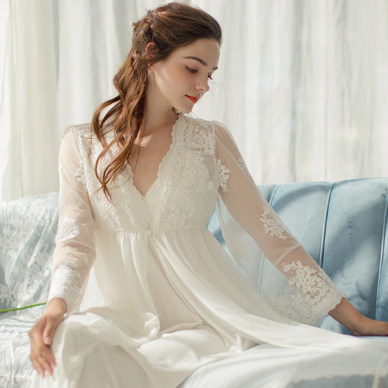 

Summer Women's 2-Pics Robe Sets V-neck Long Sleeve Royal Roupas De Dormir Femininas White Embroidered Lace Sexy Sleepwear 17269