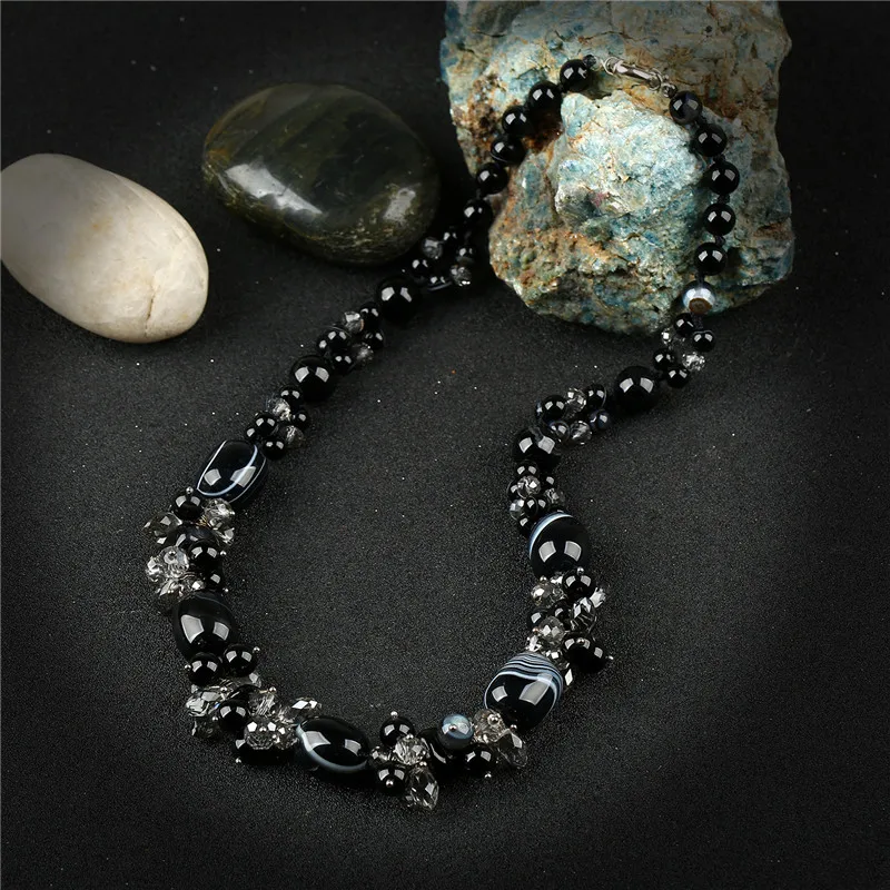 

K's Gadgets Vintage Black Striped Agates Necklaces Pendants Women Accessories Handmade Crystal Beads Chocker Necklace Kettingen