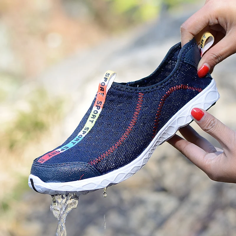 

Bjakin Summer Mesh Aqua Shoes Men Women Hollow Buttom Beach Beach River Sneakers Unisex Blue Water Sports Shoes Breathable