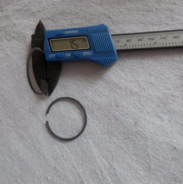 PISTON RINGS 40X1.5MM TL43 TD40 NB411 HUS 141 142 4