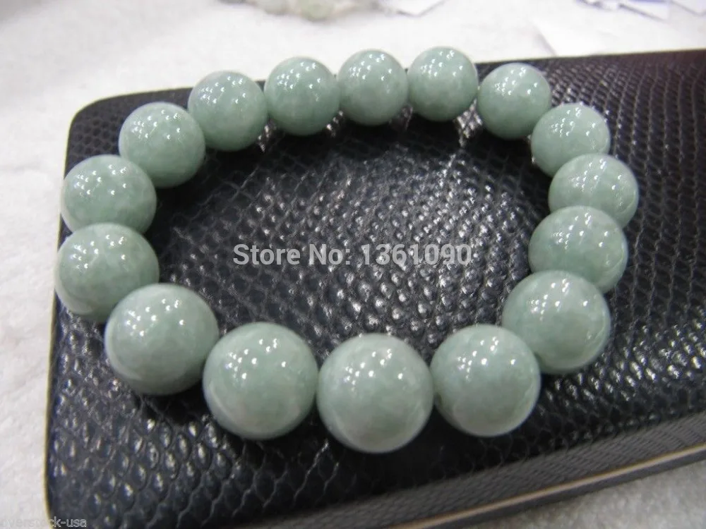 

00470 FINE Certified A Grade (Green jadeite) Round Bead Bracelet
