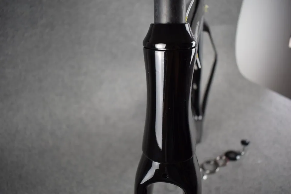 Cheap 2018 CARROWTER A1 carbon road bike frame aero road full carbon fiber bicycle frameset Internal Cable Routing UD glossy BB68 16 Cheap 2018 CARROWTER A1 carbon road bike frame aero road full carbon fiber bicycle frameset Internal Cable Routing UD glossy BB68 16