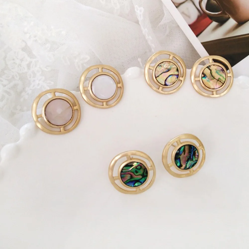 

Chadestinty No Hole Clip On Earrings Gold Color Big Round Earring Big Shell Ear Clips Simple Korean Jewelry Cuff Earings Earcuff
