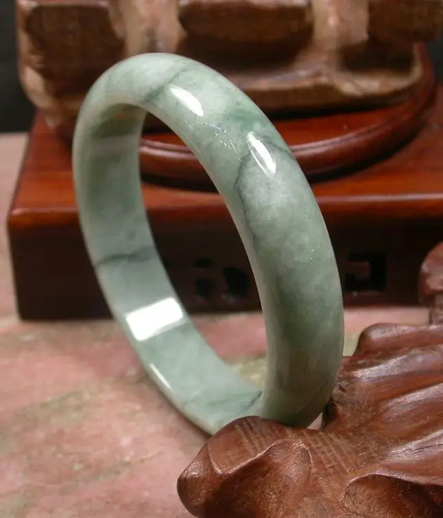 

Certified Green 100% Natural A stone stoneite Bangle Bracelet 61 mm 268777