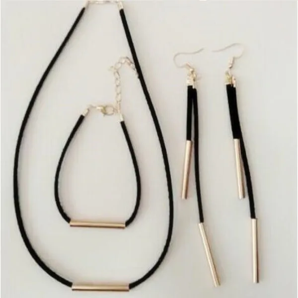 

Fashion simple wild Earrings necklace bracelet metal hollow round Harajuku Plush rope three-piece hand Production Jewelry