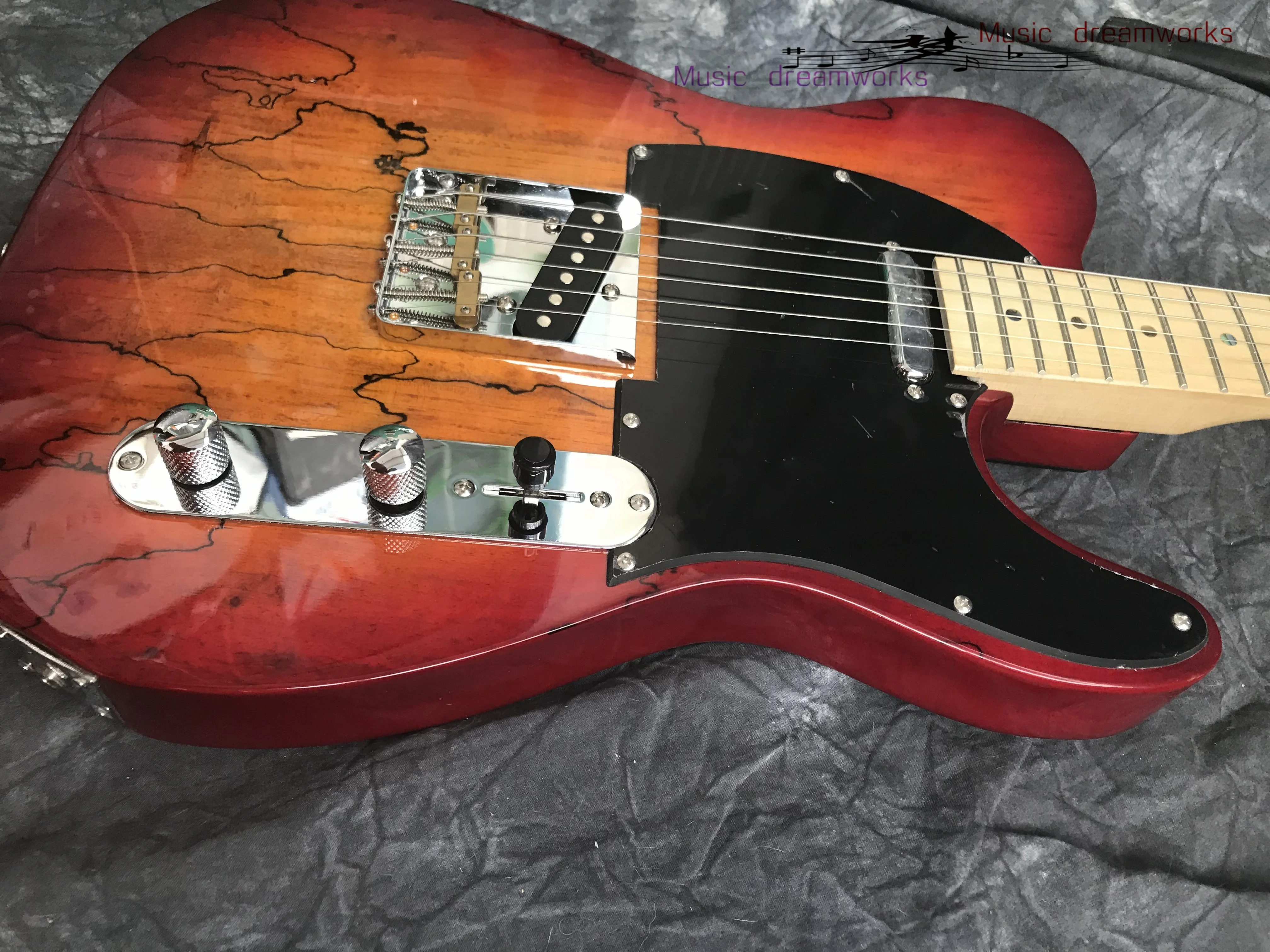 

China firehawk electric guitar,spalted maple, Mahogany body body, maple neck Free shipping