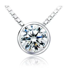 Необычные 0.5Ct круглой огранки имитированный алмаз Подвески Цепочки и ожерелья для любви стерлингового серебра 925 платиновым покрытием Fine Jewelry Сердобольная