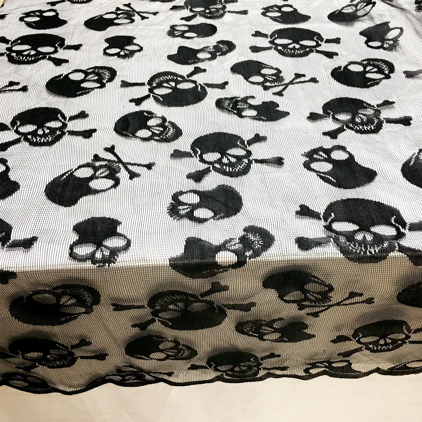  1pcs Halloween Table Decoration Black Lace Skeleton Skull Tablecloth Table Cover For Ghost Festival