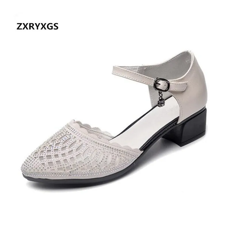 

2019 New Pointed Summer Leather Sandals Rhinestone Cowhide Hollow Mesh Women Shoes Sandals Thick Heel Mom Shoes Fashion Sandals