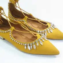 Роскошные женские балетки с кисточками и острым носком на плоской подошве; Модные женские милые Стильные Классические туфли на шнуровке; повязка на лодыжку; женская пикантная обувь