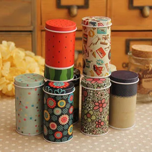 

Free shipping New 2013 Zakka Mini fullpainted cylinder candy tin box Children sugar box Children's Christmas gift recommendation