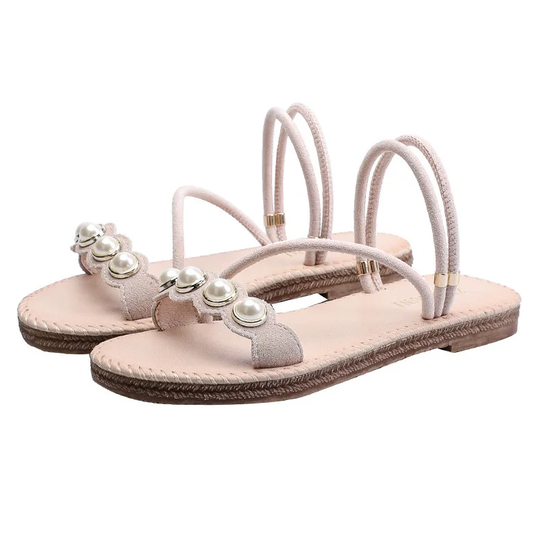 

2019 summer new style simple and simple solid color sandals women comfortable wild pearl decorative casual sandals