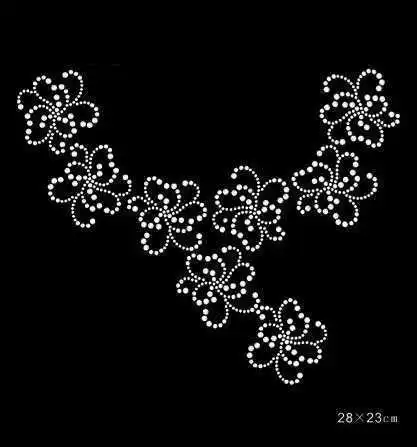 

2pc/lot Flower designs iron on transfer iron on rhinestone motifs rhinestone iron on transfers patches for sweater