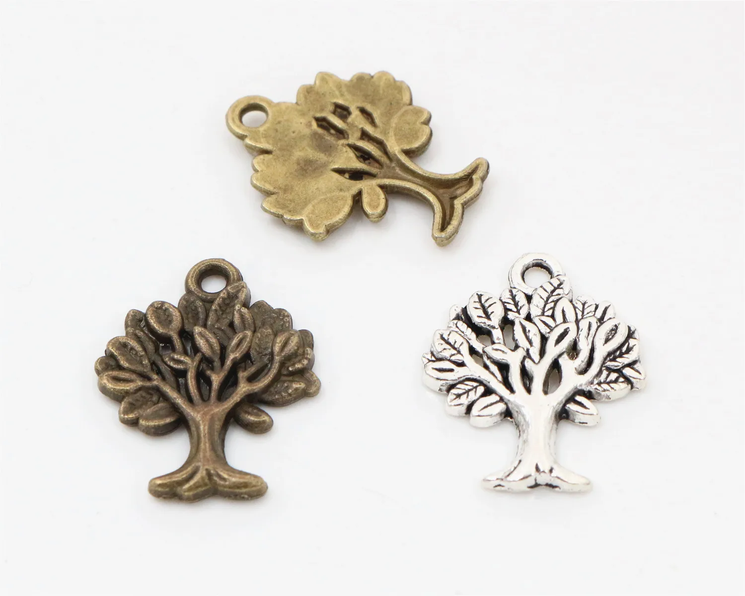 

22x17mm 15 Uds. Chapado en plata antigua y bronce estilo árbol abalorios hechos a mano colgante: DIY para collar de pulsera