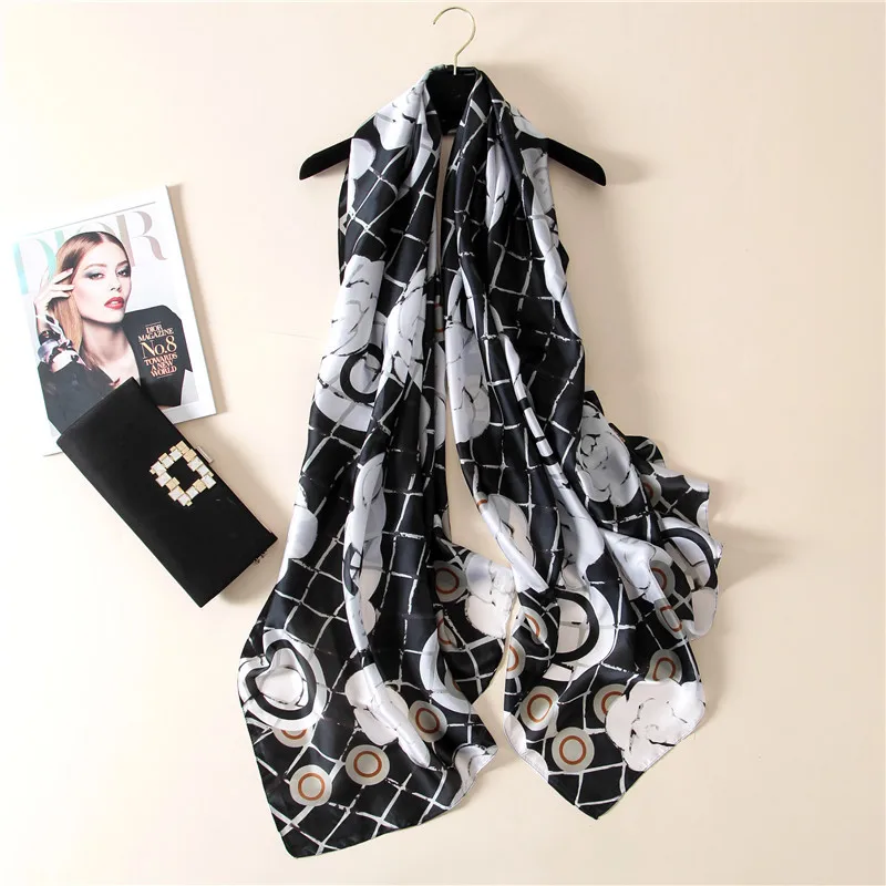 

Brand Silk Scarf For Women Ladies Soft Elegant Shawls Foulard Designer Luxury Spring Summer Bandana Stoles Beach Scarves Hijab