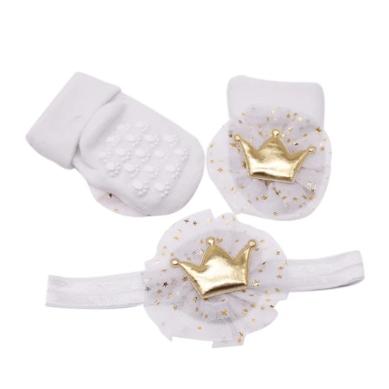 Мягкие носки для новорожденных Новая эластичная повязка для головы с изображением короны и цветов+ Нескользящие хлопковые носки Детская повязка на голову из двух предметов