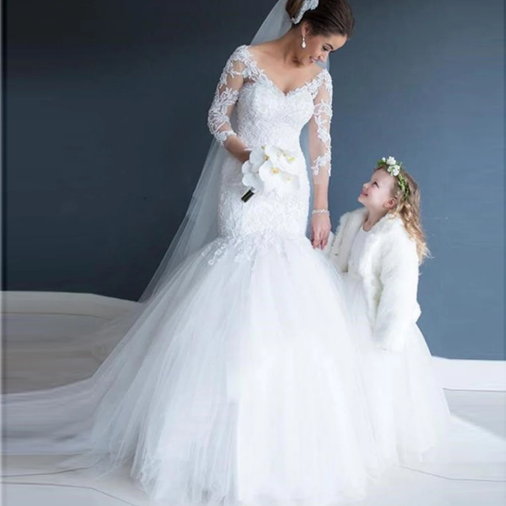 

V Neck Lace Mermaid Wedding Dresses with Sleeves Floor Length White Applique Formal Bridal Gowns 2019 Puffy Skirt Wedding Dress