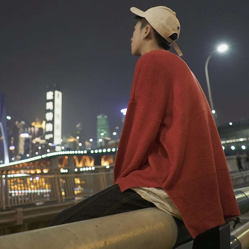 

2018 retro solid color round neck bottoming shirt pullover loose sweater men's sweater autumn and winter size M-XL free postage