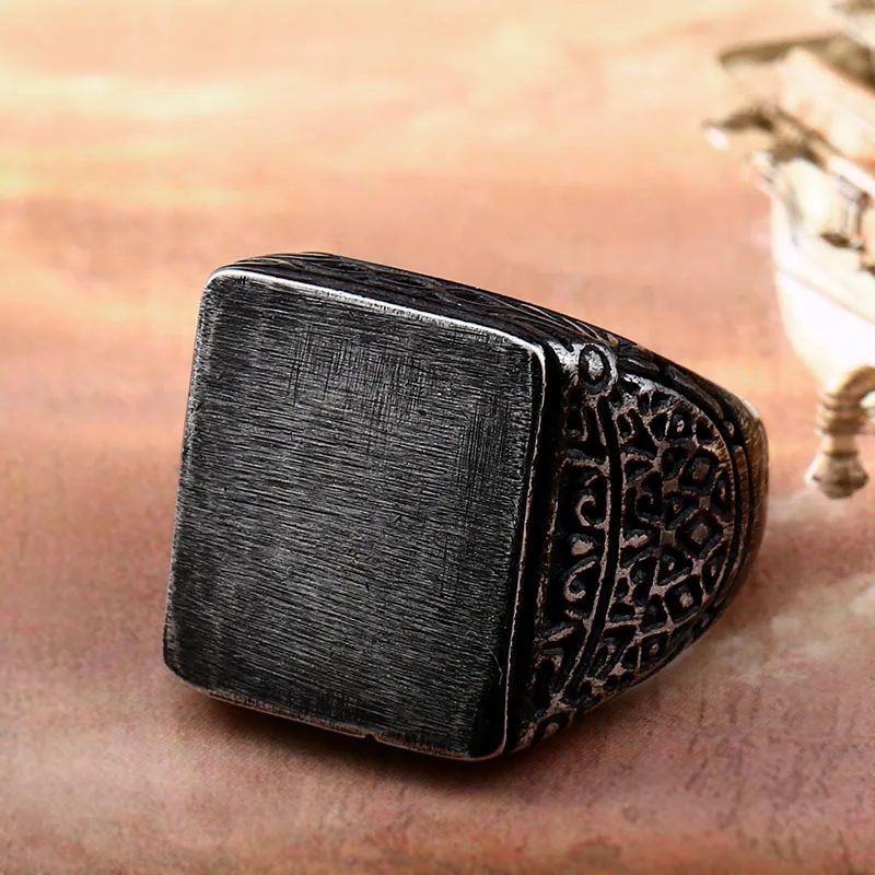 

Vintage Punk Titanium Steel Geometric Square Ring Big Wide Mens Signet Rings High Quality Party Jewelry Gift Drop Shipping
