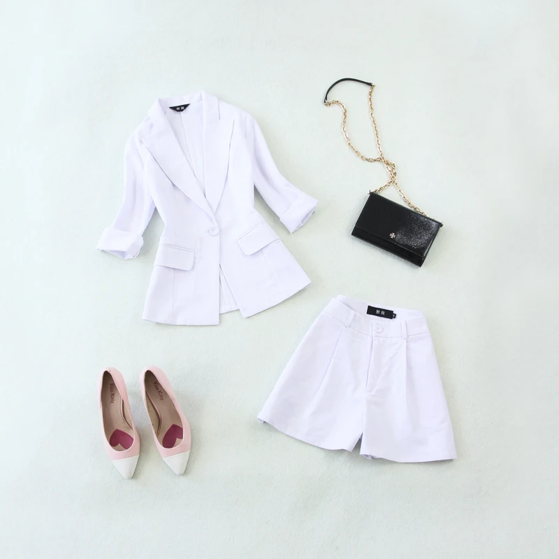 

Women's suit 2019 spring and summer new two-piece female large size white 7 points sleeves suit wide leg shorts temperament