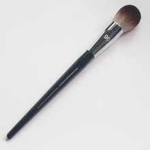 2016 Brand New Original Long Wood handle Thickness Hair Pro Feather Weight Complexing Brush No.90 For Powder Blush Makeup