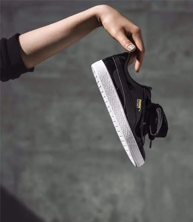 2018 Оригинал PUMA Basket Heart Patent Для женщин кроссовки замшевые Атлас бадминтон обувь