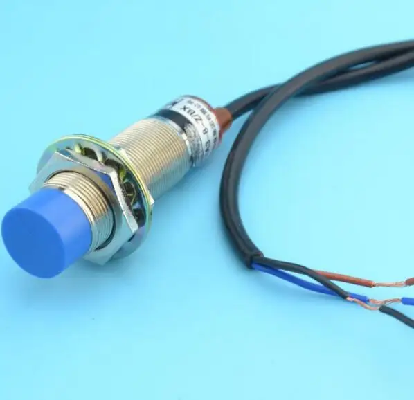 

1PC Dia M18 Proximity Sensor 6-36VDC 8mm detective Approach Sensor Inductive Proximity Switch LJ18A3-8-Z/BX