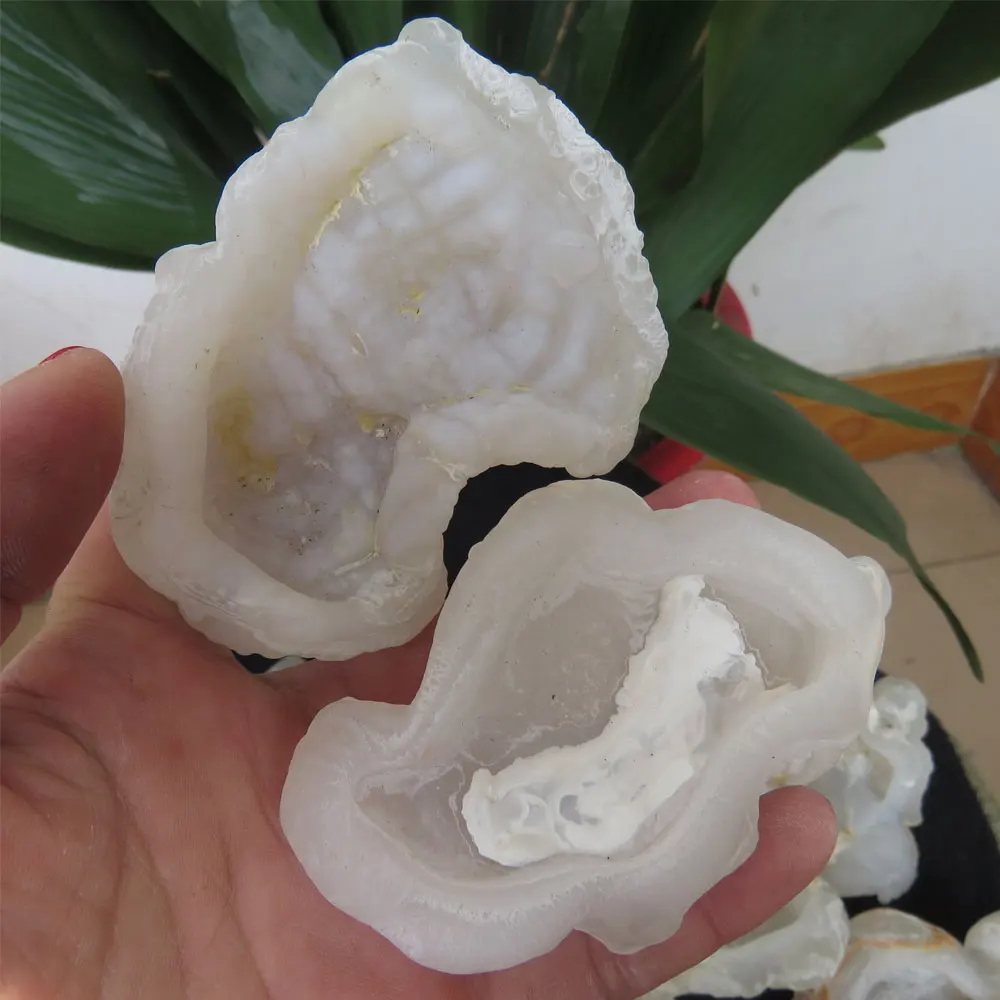 

(1pc/lot) 30~110g 100% Natural White Agate Fishbowl Fish Tank Slice Geode Mineral Specimens Reiki Healing Stones & Minerals