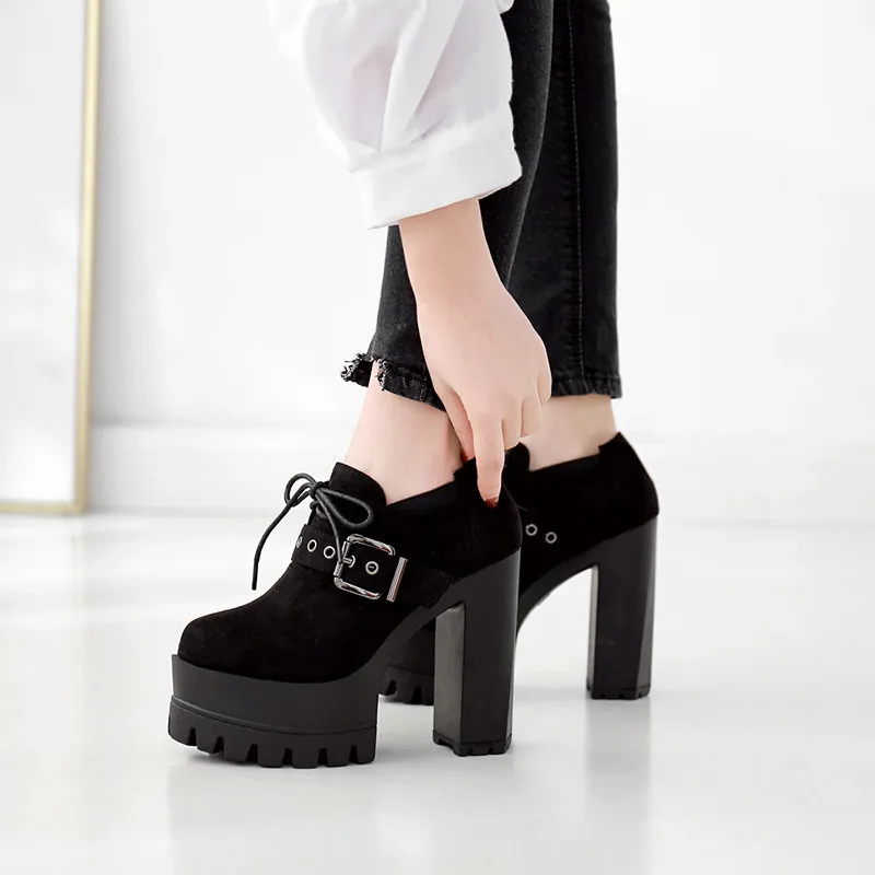 

YMECHIC Autumn 2019 Punk Gothic Block Super High Heels Thick Platform Ladies Shoes Buckle Strap Cross Tied Gladiator Pumps Black