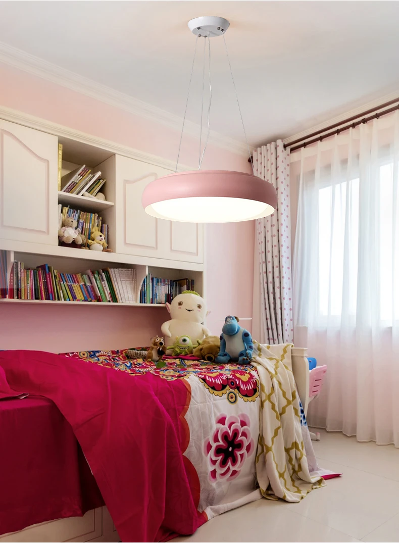 Скандинавский современный минималистичный светодиодный потолочный светильник карамельного цвета для гостиной, детской комнаты, современный цветной Железный потолочный светильник