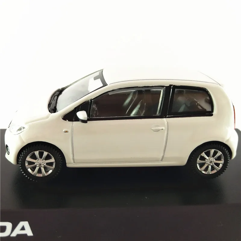 Abrex 1/43 масштабная модель автомобиля игрушки Skoda Citigo литая металлическая модель автомобиля игрушка для подарка, детей, коллекции, украшения