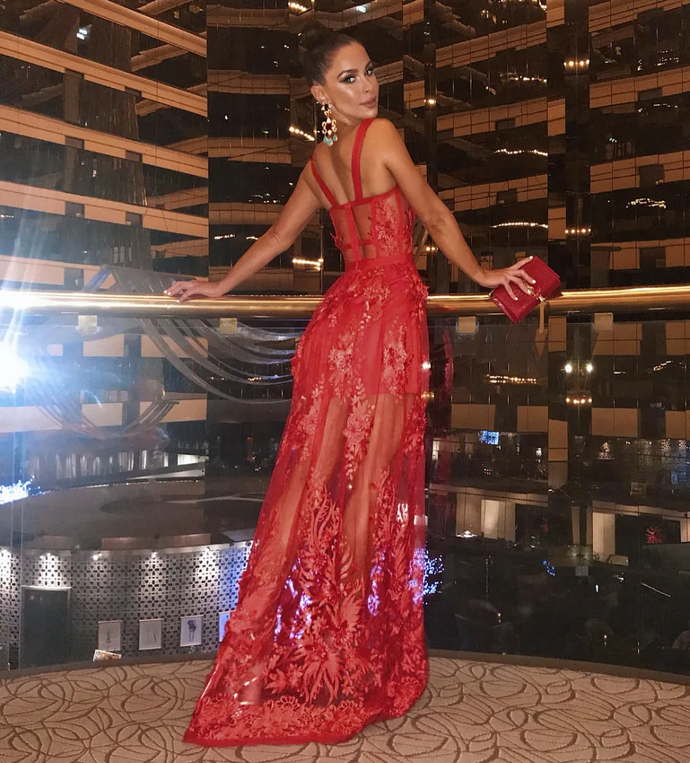 

2019 new high quality summer women red white blue black lace bandage Sexy evening Party dress wholesale