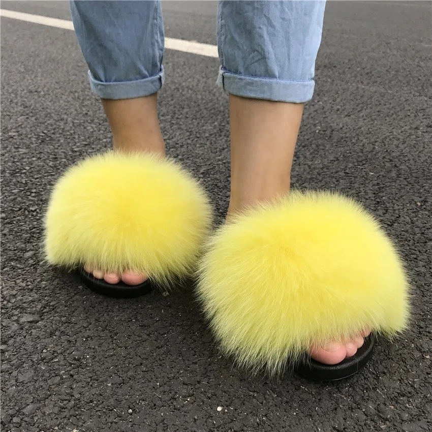 

Women's Winter Indoor Eva Warm Fluffy Plush Slippers Flat Outside Raccoon Fur Slippers Women Fur Slides Flip Flops Customizable