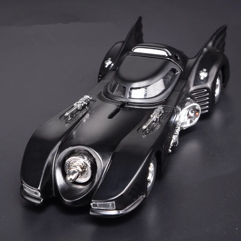 Vente haute simulation noir classique chauve-souris modèle de voiture classique, 1:32 échelle en alliage tirer arrière Batman Chariot modèle jouet, livraison gratuite