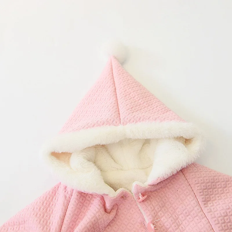 Baby girl Coat In Autumn and winter  Pure color dots Little bear bag Hooded jacket for Kids Children  (1)