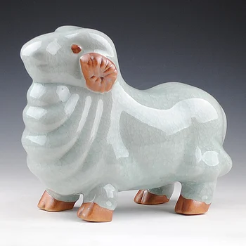 

Jingdezhen ceramics porcelain crack open modern fashion decoration Home Furnishing goat decoration decoration