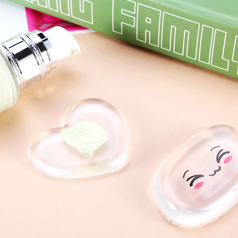

1 pcs Soft Silicone Cosmetic Puff Gel Lady Face Foundation Makeup Beauty Tools Not Sponge Powder Blender For Women BB CC Box