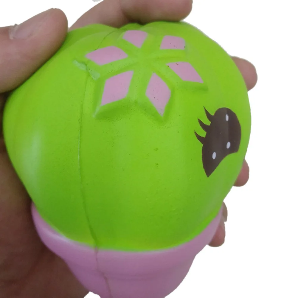 Jumbo Squeeze кактус Kawaii милый медленный рост сладкий душистый Vent талисманы хлеб торт детская игрушка подарок весело брелок случайный отправить