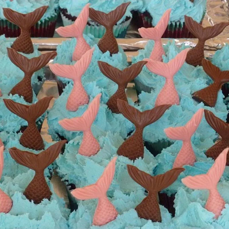

Eco-Friendly Home Cake Decoration Tool 16 Cavities Mermaid Tails Silicone Mold Chocolate Candy Jelly Molds Baby Birthday Cupcake