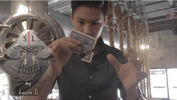 Free-shipping-Flight-Gimmick-and-Online-instructions-by-Kevin-Li-and-Shin-Lim-Presents-card-magic (1)