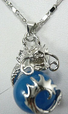 

ddh002224 Blue Jade Ball 18KWGP Dragon Pendant & Necklace