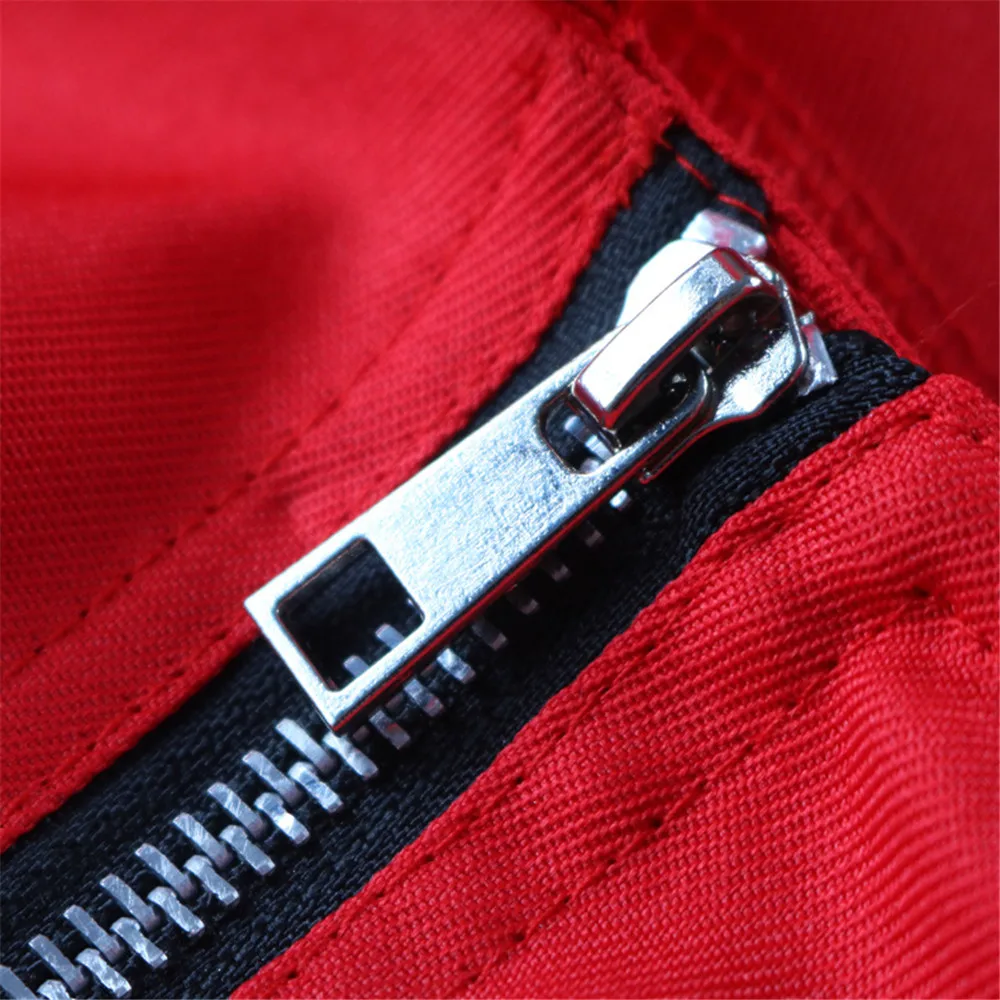 8990227333_187419500