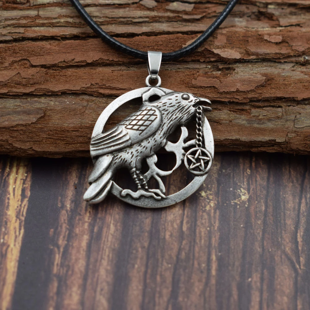 

Norse Raven necklace Crow Wicca Pagan Moon Pentagram Wicca Gothic Dark Magic Protection Jewelry unic Norse Gothic Tali