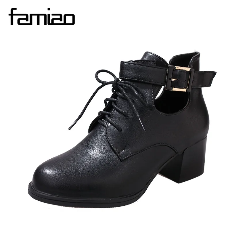 

FAMIAO 2017 New Leather Rivets Booties Buckle Straps Thick Heel Black Ankle Boots Studded Decorated Motorcycle woman Boots