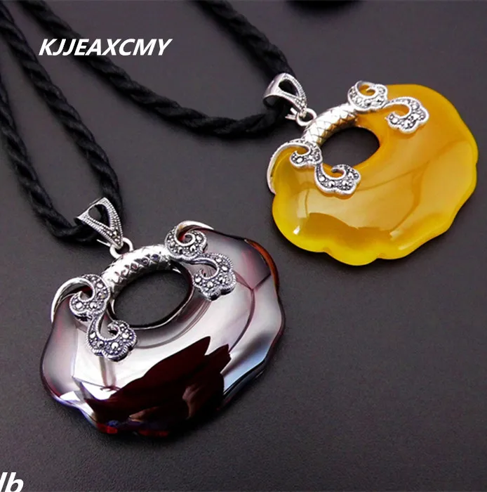 

KJJEAXCMY Fine jewelry 925 Thai Silver Agate Garnet Lock Pendant Peace Lock Gemstone Pendant in Sterling Silver
